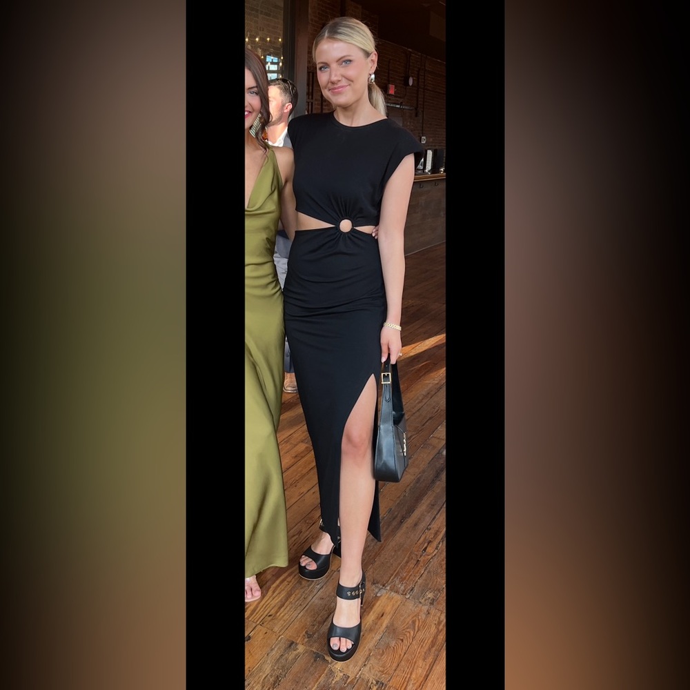 Vestique Black Dress with Slit